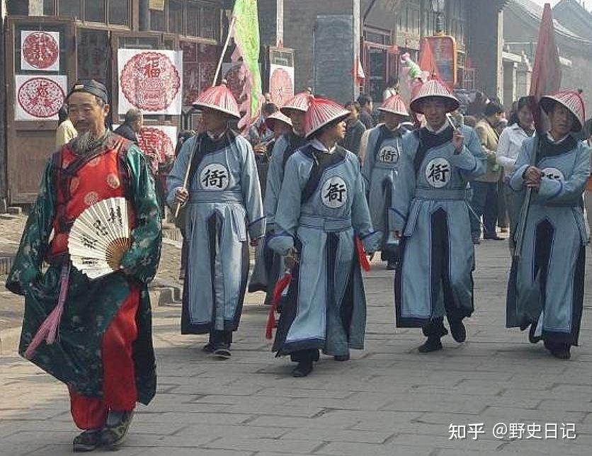 古代流放犯人,衙役也要辛苦押送数千里,为什么都争着干这份差事 - 知乎