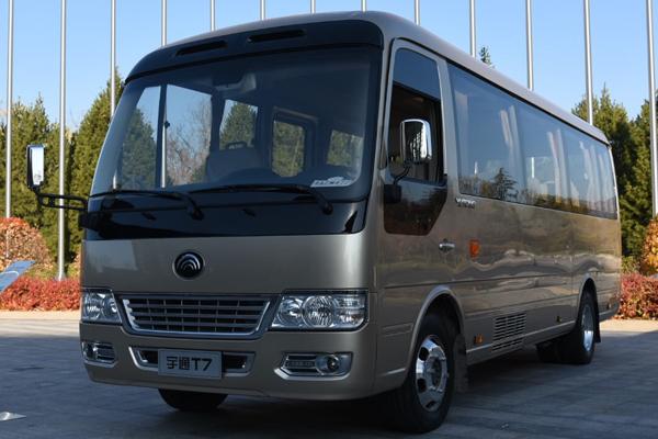 宇通t7小排量汽油版正式上市售价4858万起