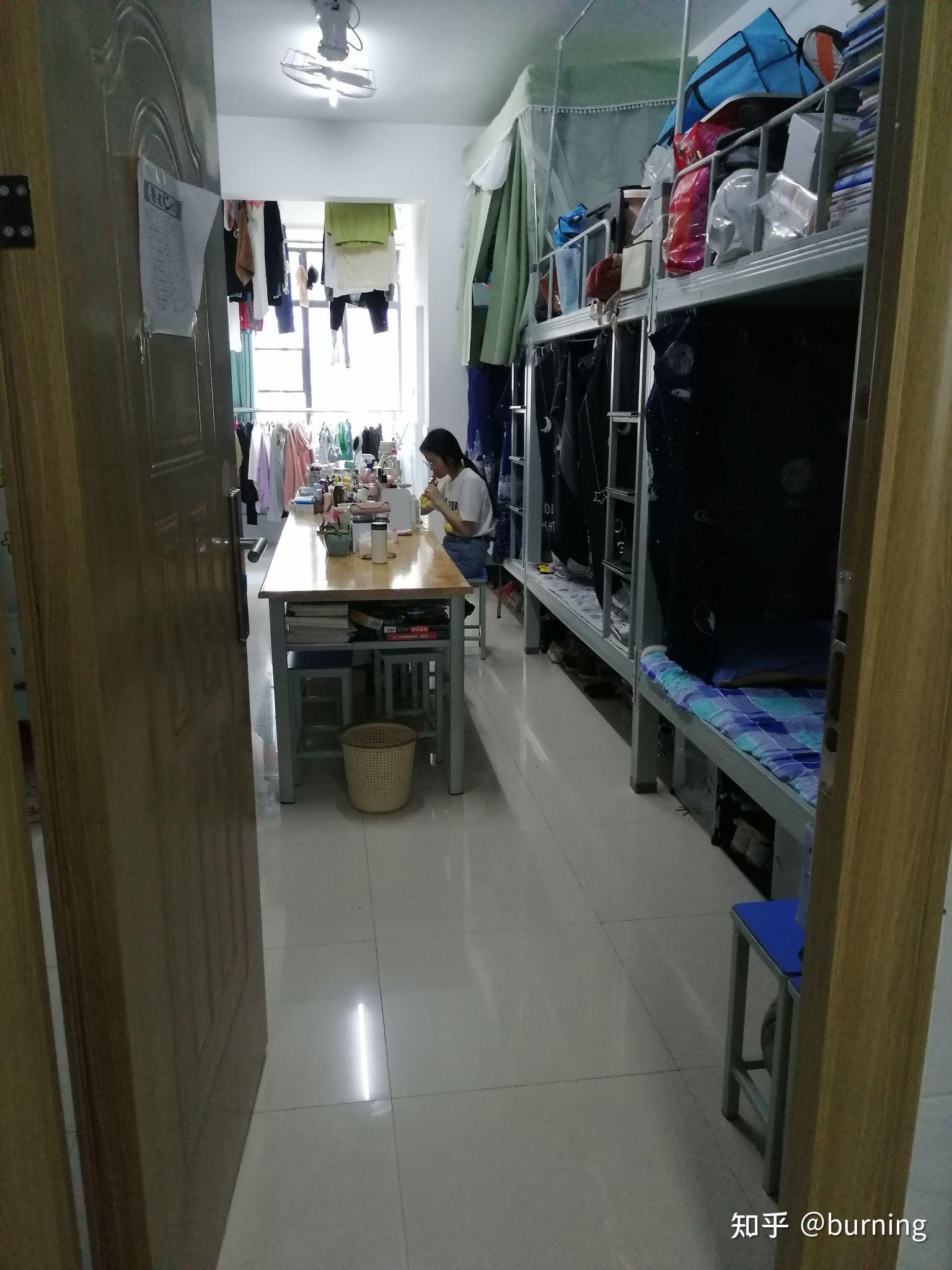 吉首大学的宿舍条件如何?校区内有哪些生活设施? - 知乎