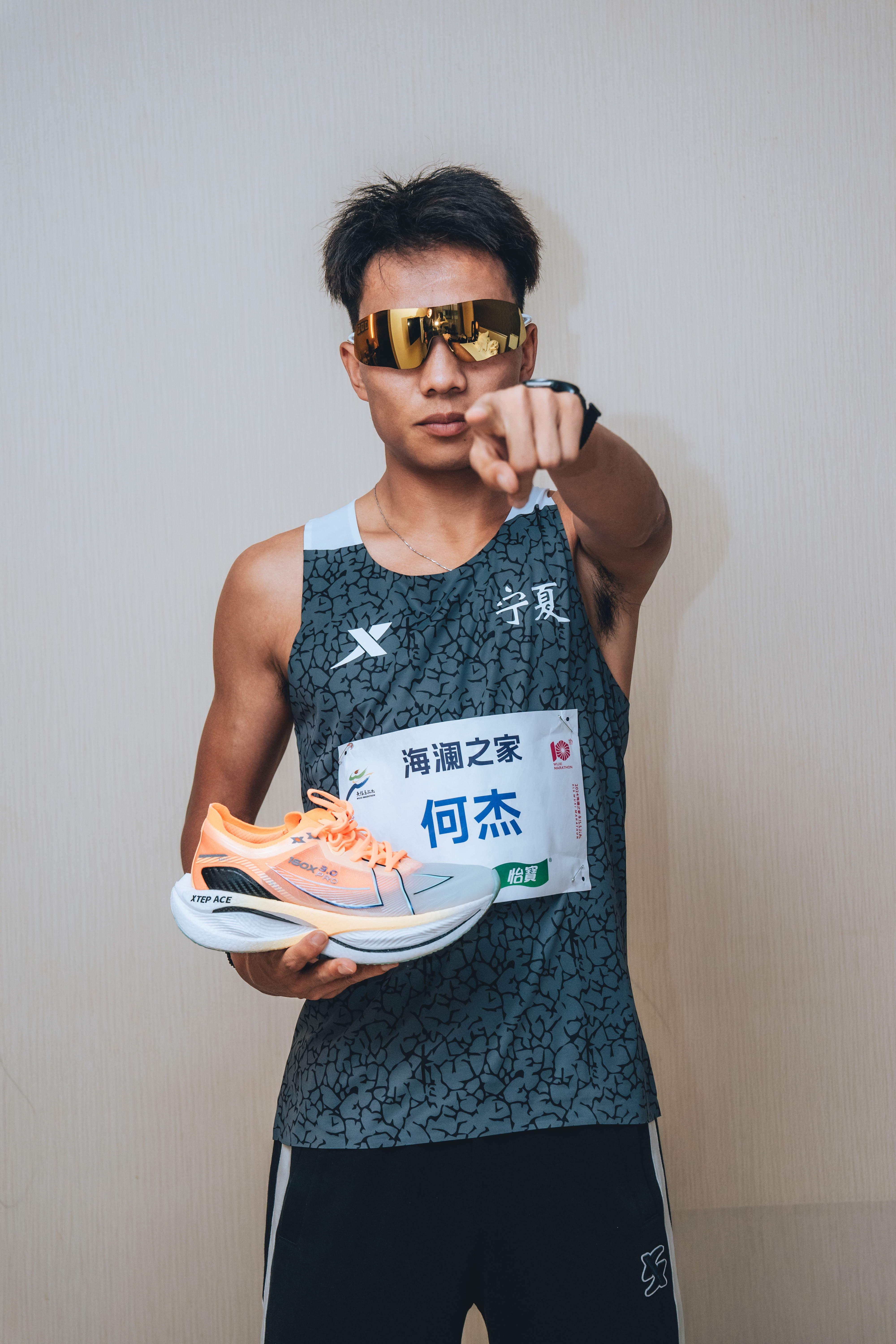 2024 无锡马拉松何杰打破全国男子马拉松纪录,中国马拉松进入 206