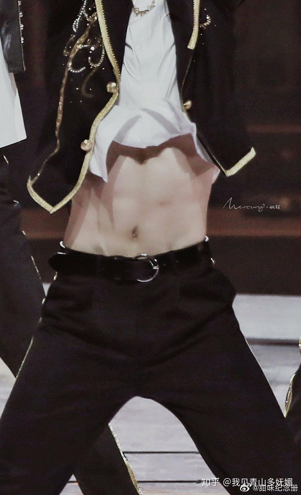 如何评价r1se姚琛的颜值