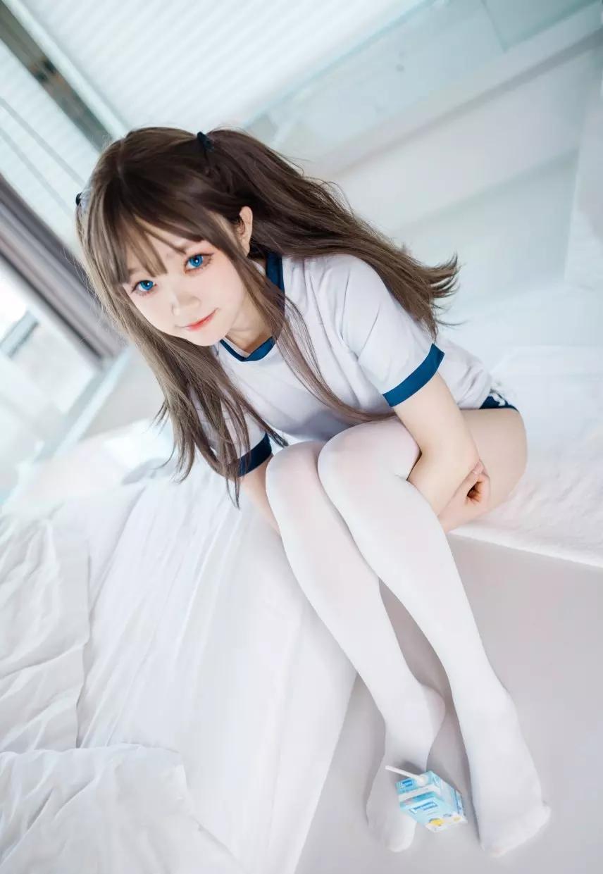 稚乖画册,陈佩奇yyyy,桃之啾啾,芝芝Booty,小女巫露娜写真合集下载-星颜少女