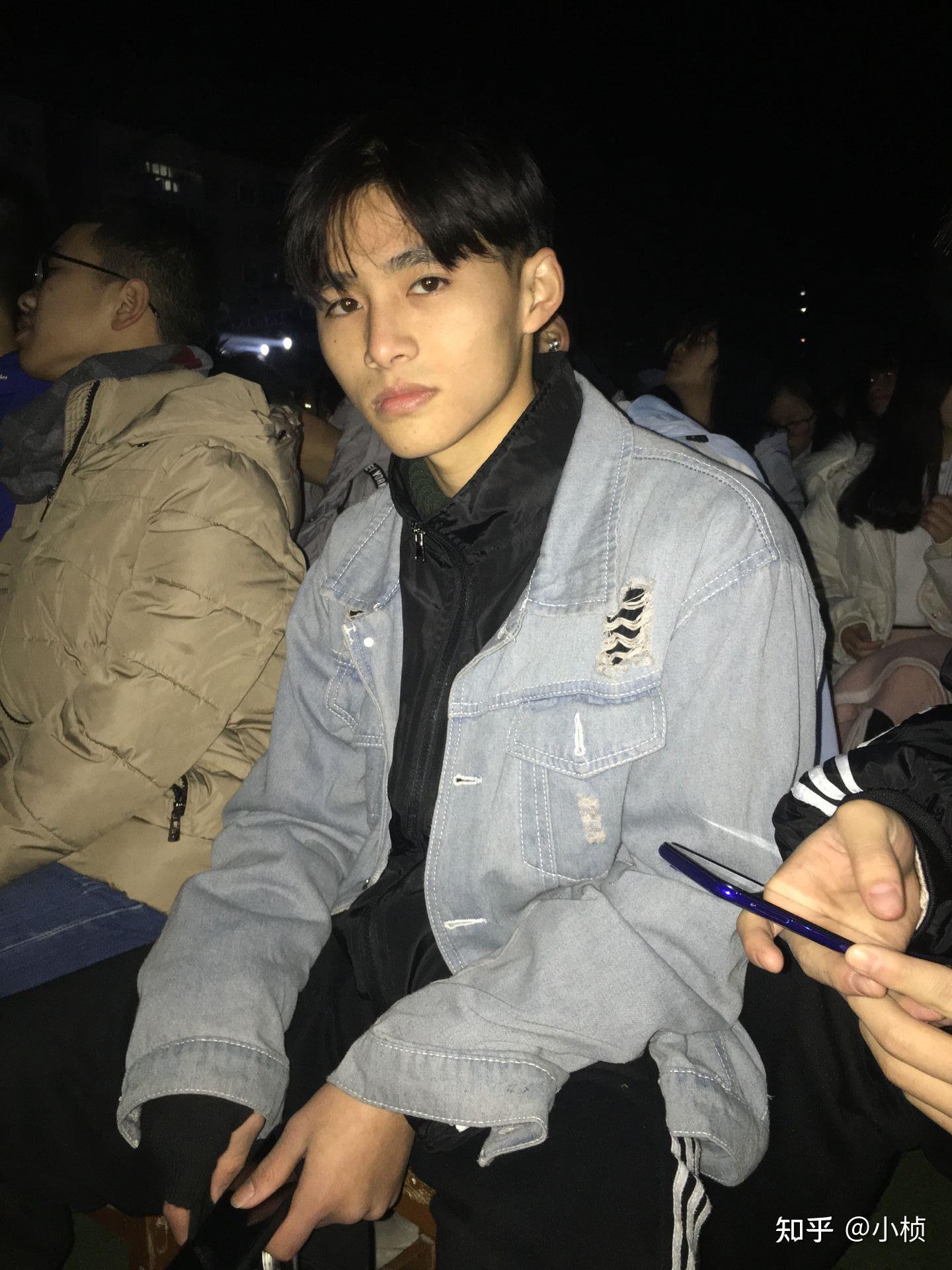 男生身高 165 长得帅,是种怎样的体验?