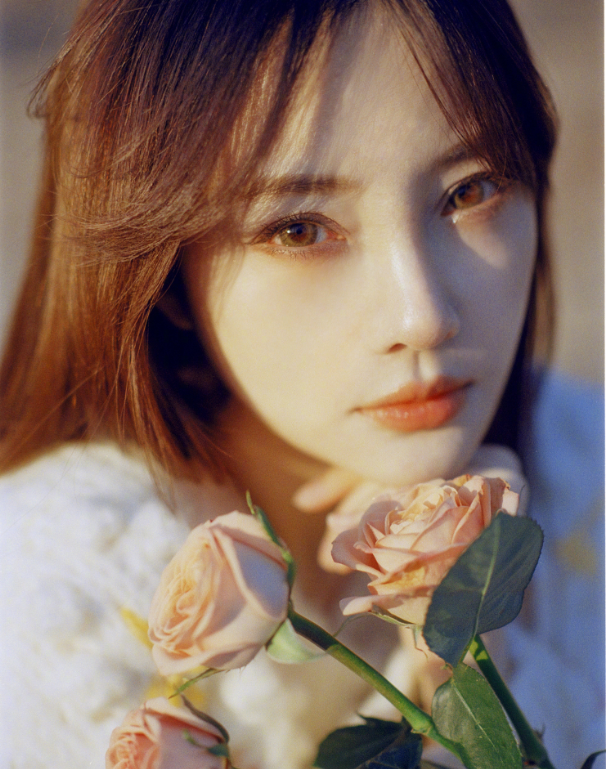 李小璐 从年少成名的影后到网红脸?