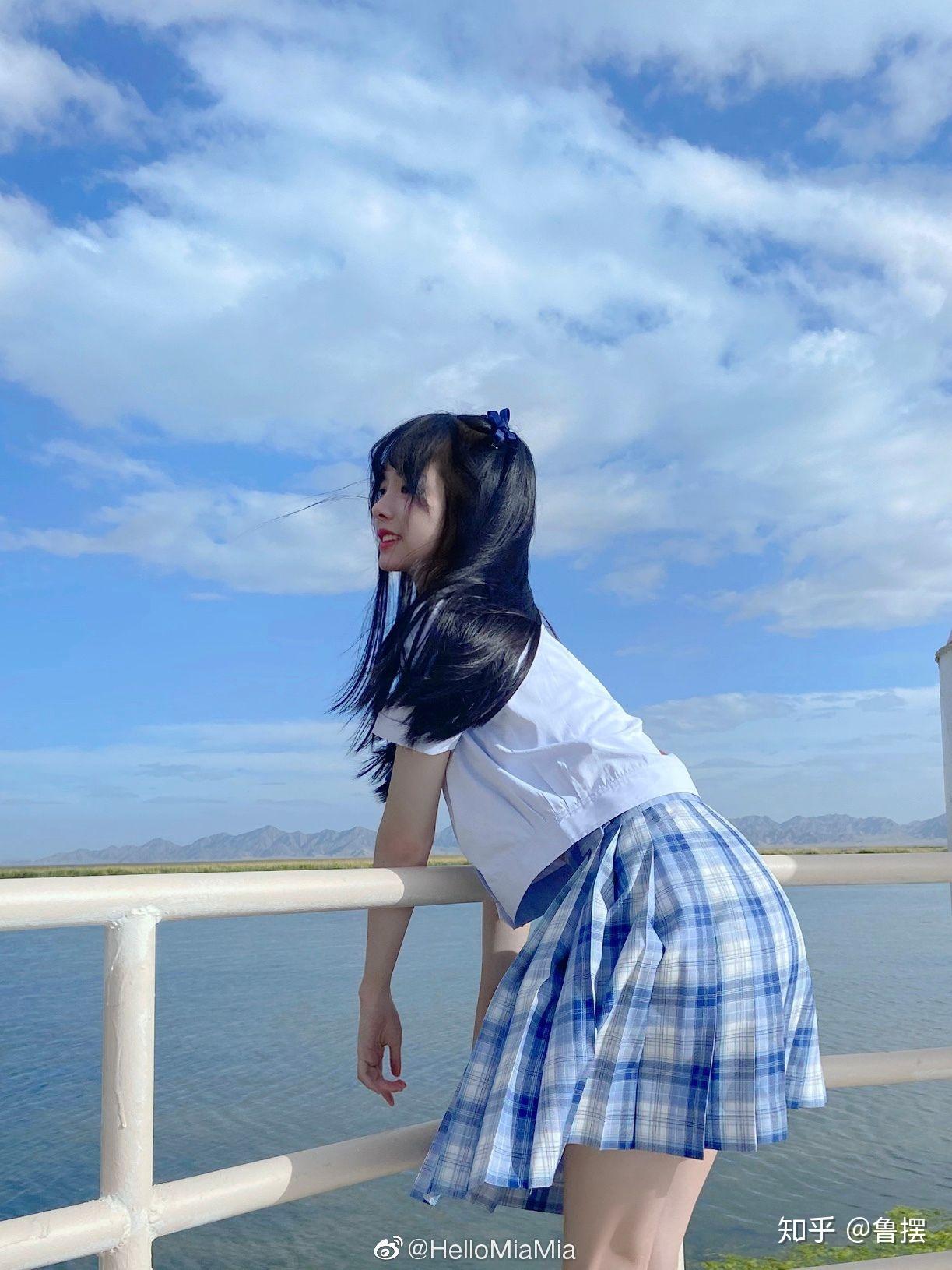 有没有类似这种的深蓝色jk推荐