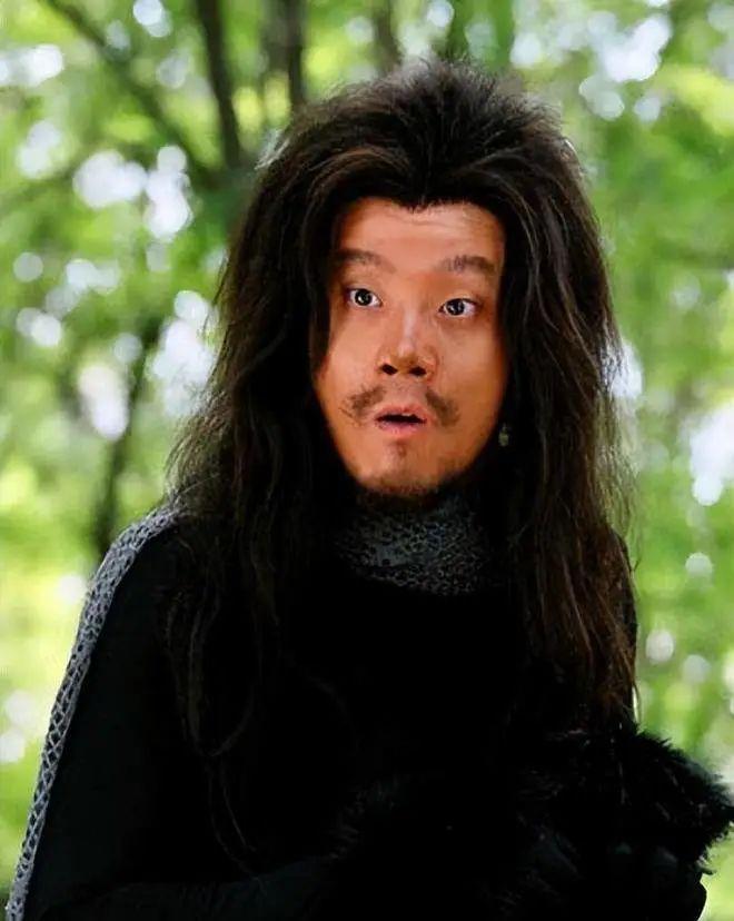 跑龙套9年,演狗演成影帝,他打了多少流量的脸