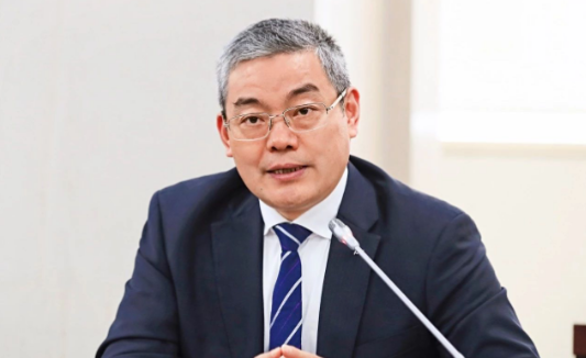 半年新聘三位副行长，70后谢伟履新9万亿浦发行行长 - 知乎