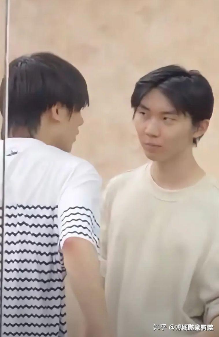 马嘉祺和蔡徐坤谁更帅