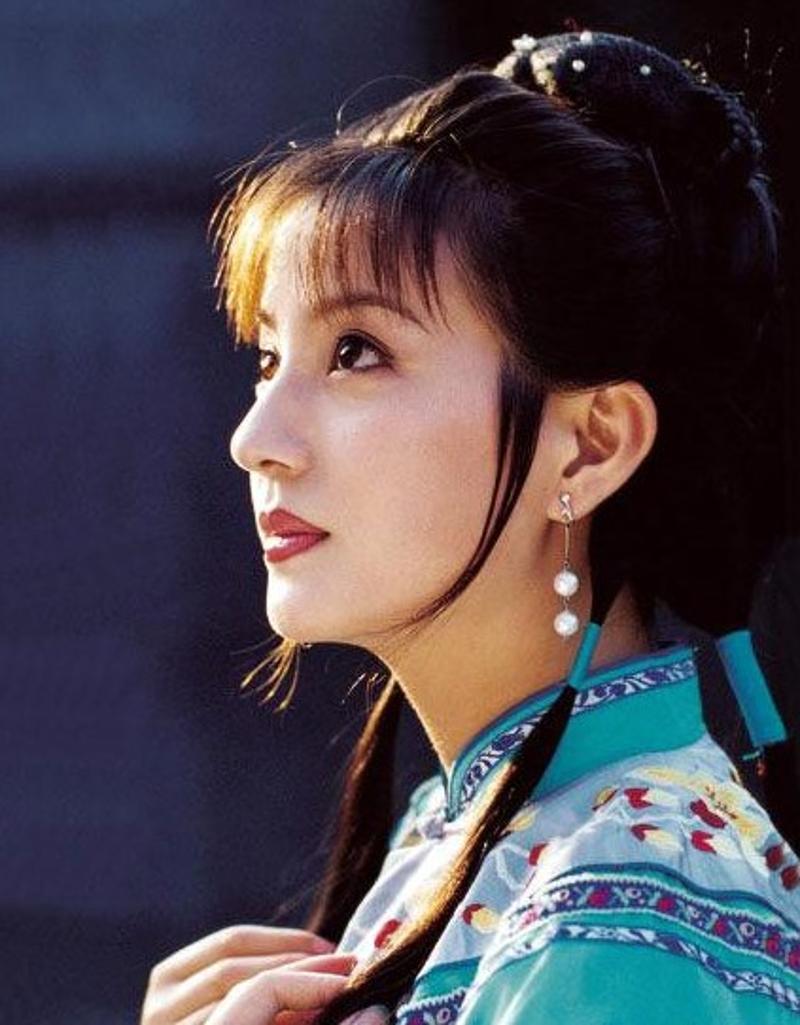 《还珠格格》这部剧,如果没有赵薇饰演的小燕子,会火吗? - 知乎