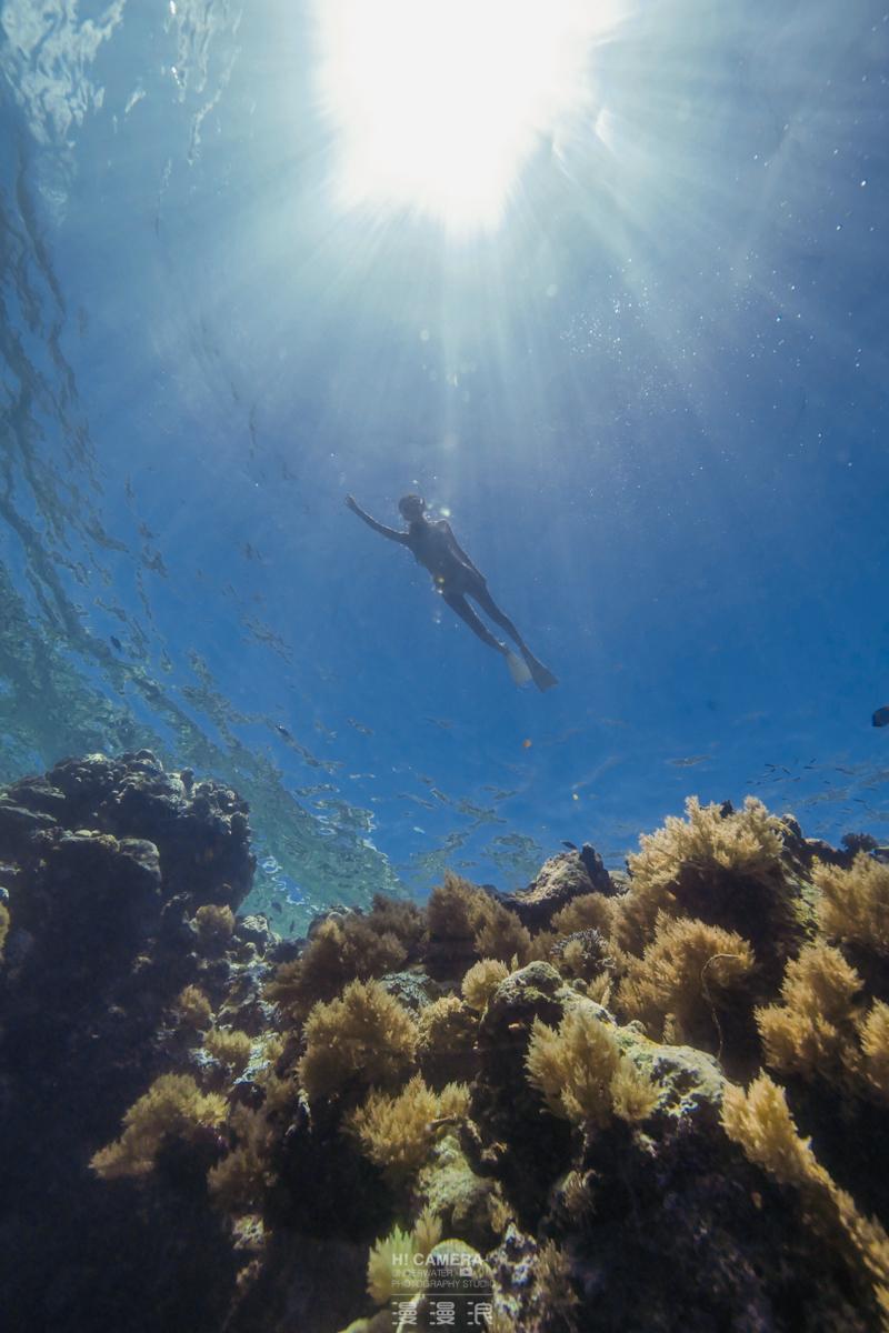 不会游泳想拍水下写真有困难么