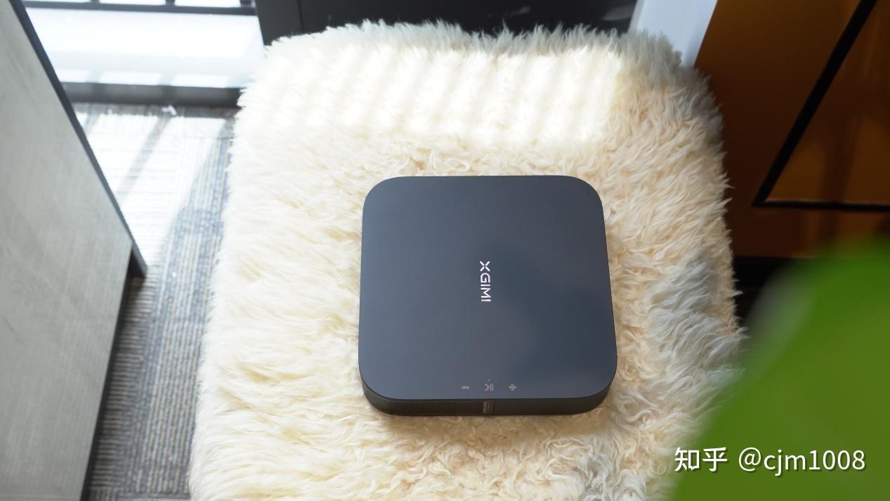极米new z6x开机风扇声音大,画面就出现温度过高30秒后自动关机是怎么