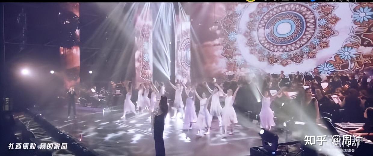 如何评价凤凰传奇?