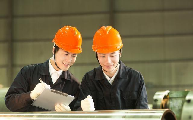 国企22岁大专女每天工作12小时想辞职看懂这3点别折腾了