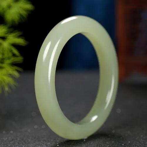 和田玉手镯哪种好,和田玉手镯什么料最好,和田玉手镯什么颜色最好