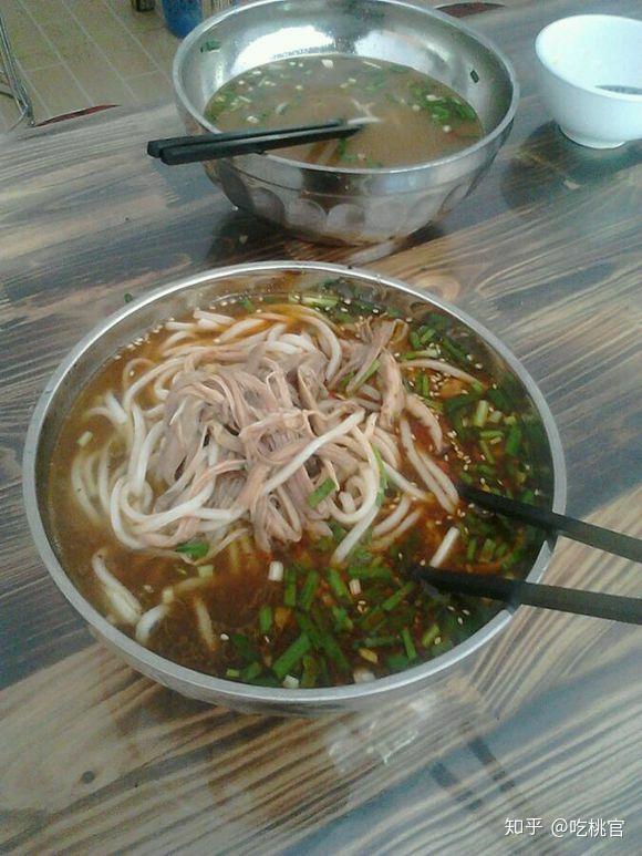云南「饵丝」是一种什么样的小吃?有什么特色? - 知乎