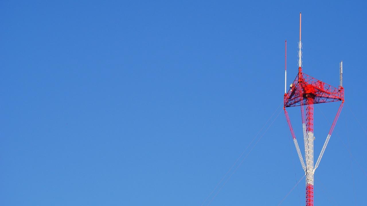 3. 制作天线支架