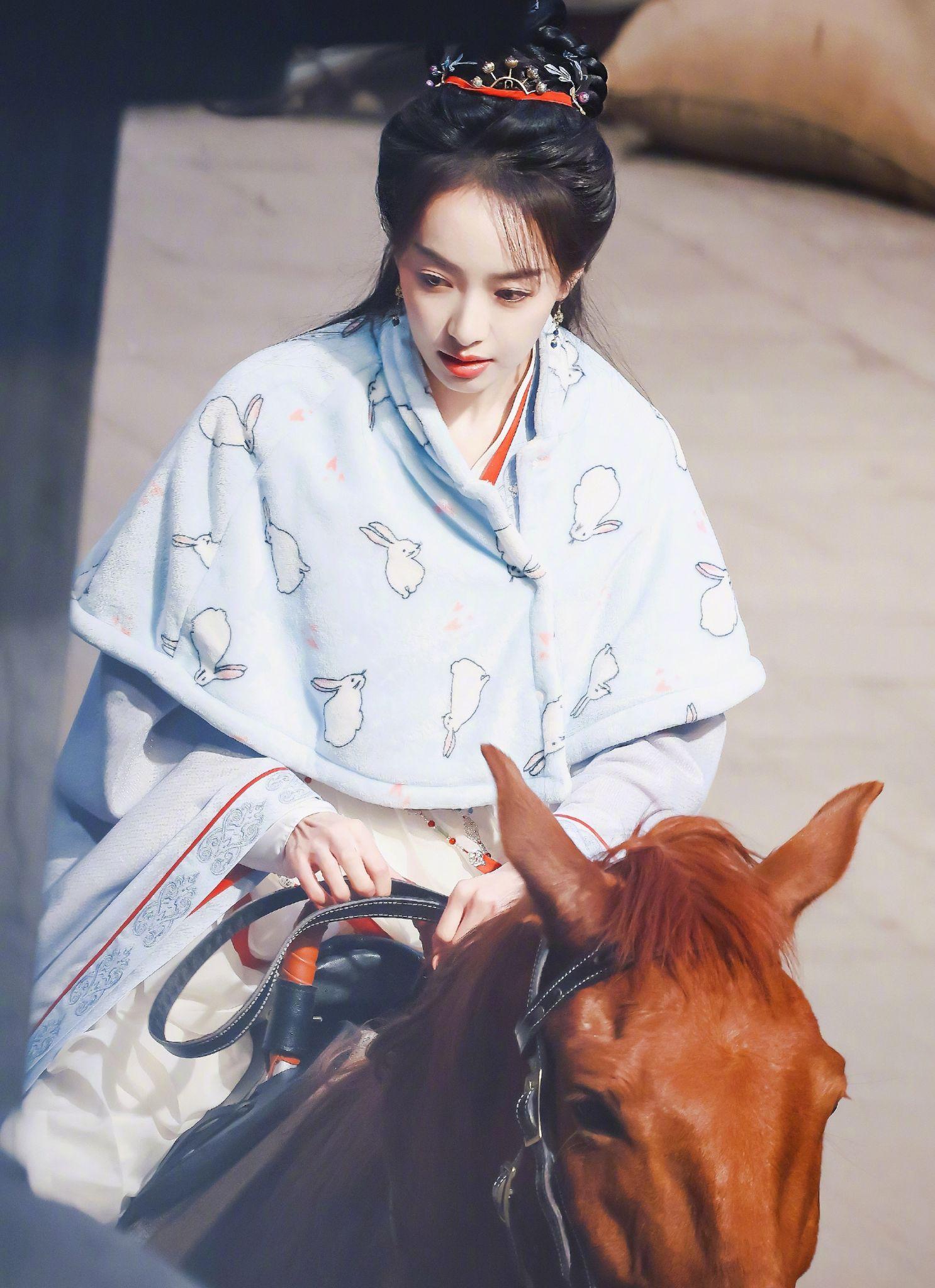 你觉得宋茜在新剧里的古装扮相怎么样