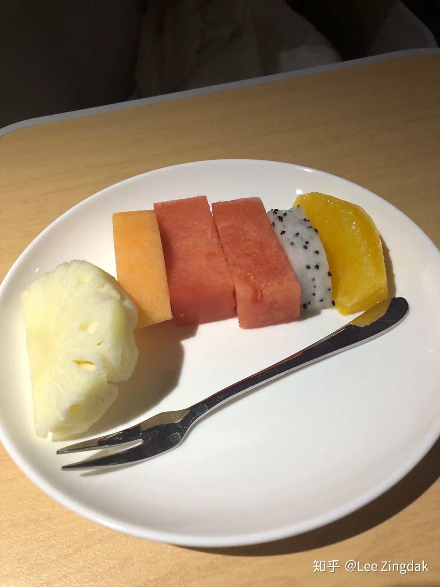 为什么有人愿意花数倍的钱乘坐头等舱