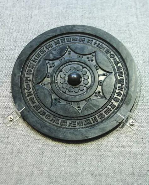 【伝々】dg637 時代 硯 桃文 中国 唐物 文房四宝 書道具 端渓 文房四宝套装价格_文房四宝套装图片- 京东