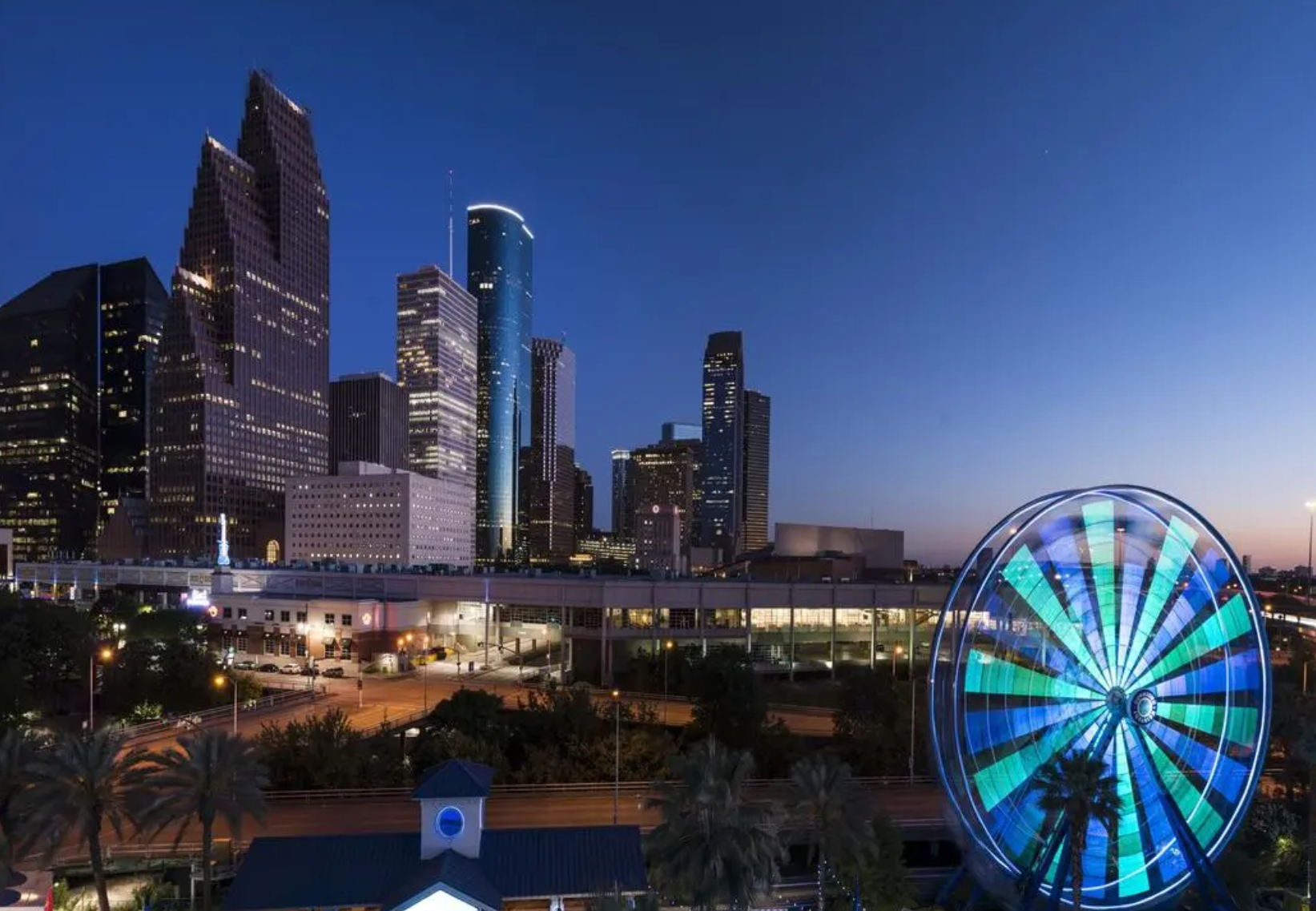 美国休斯敦700万人口gdp超5200亿美元放在中国什么档次