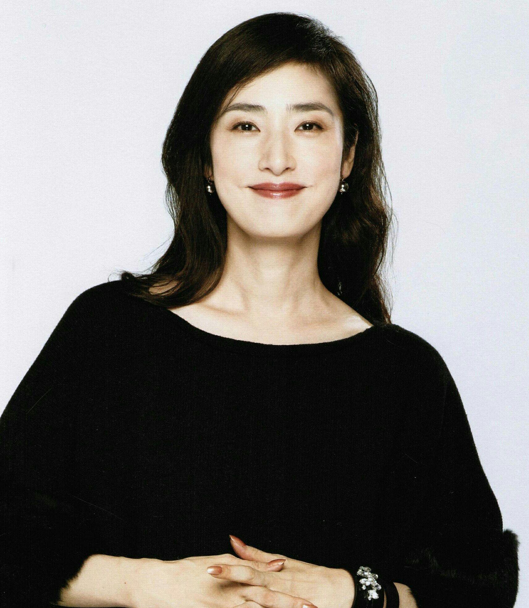 如何评价天海佑希的颜