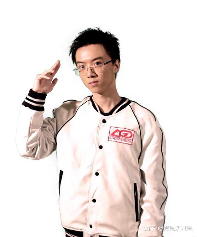 如何看待《dota2》dpc 联赛小象 0:2 vg?小象战队的打法出路究竟在哪?