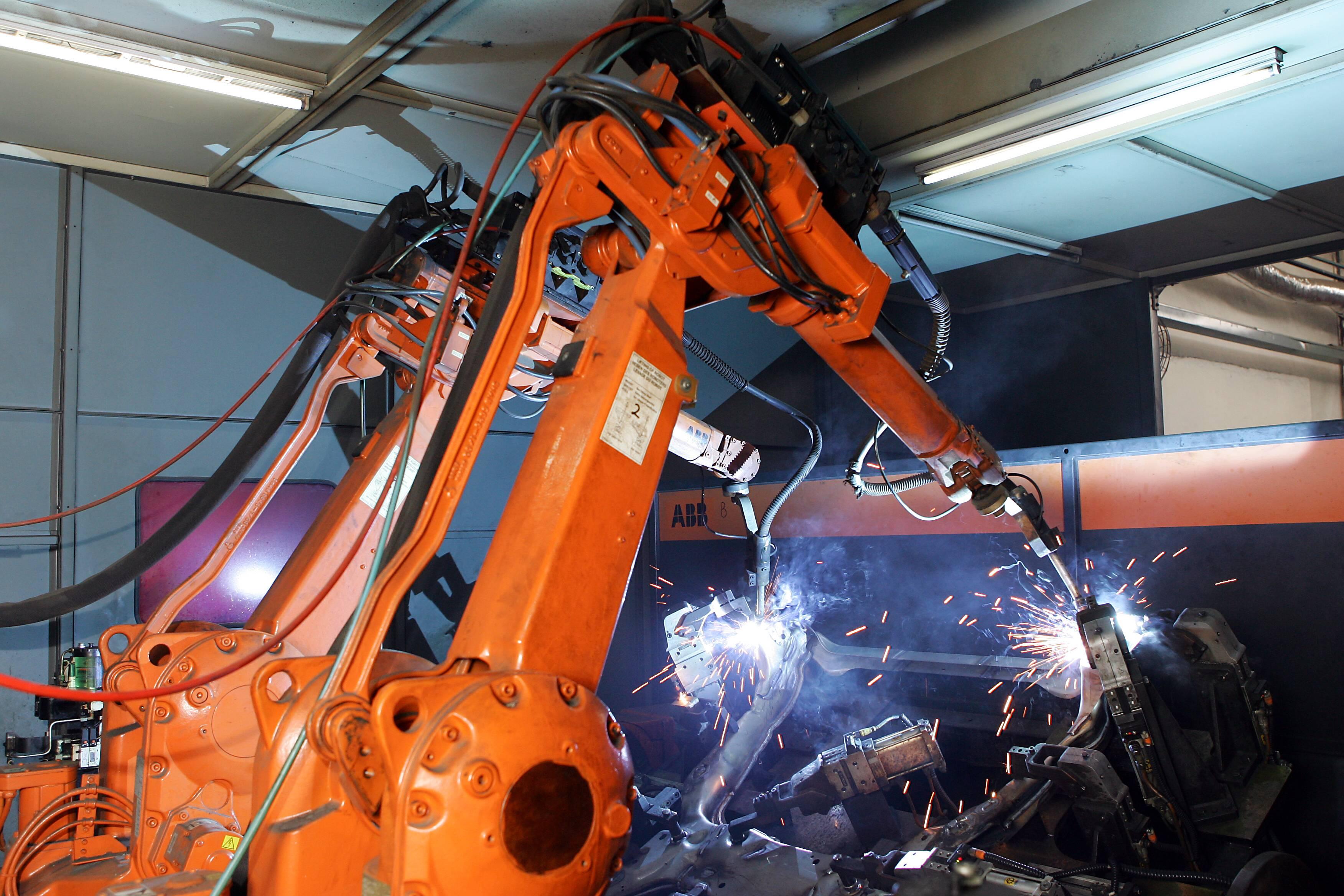 机械专业毕设,题目是【工业机器人末端钻孔执行器结构设计】,到哪里查