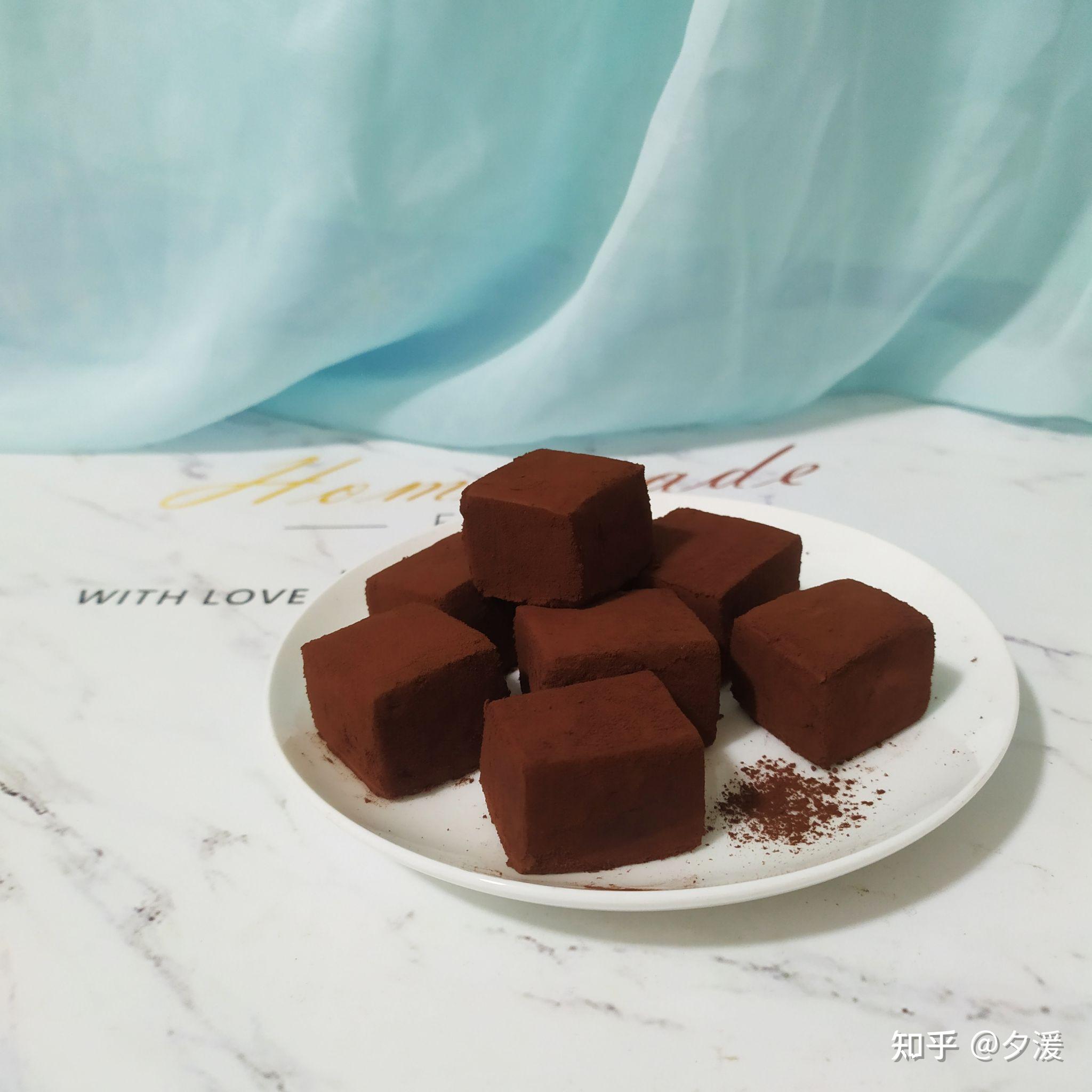 巧克力蛋糕装饰,简单制作巧克力装饰,巧克力镜面蛋糕_大山谷图库