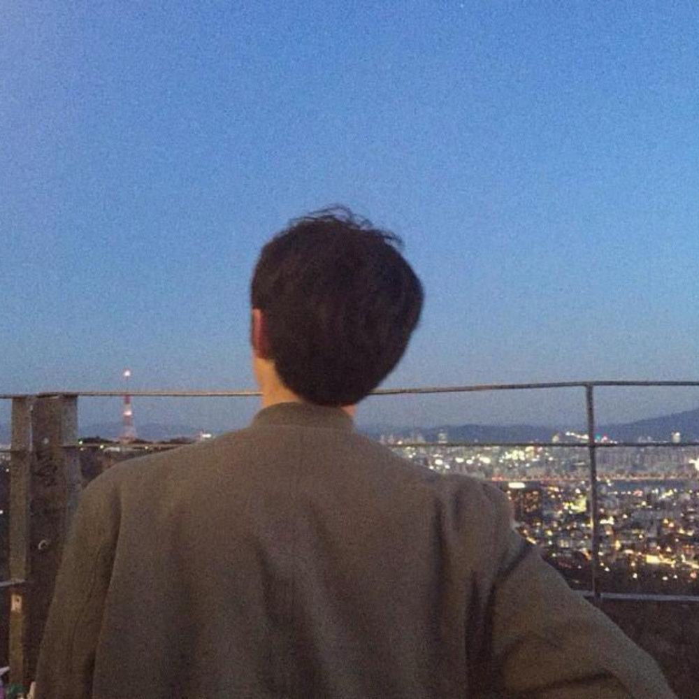 有没有好看的男生微信头像? - 知乎