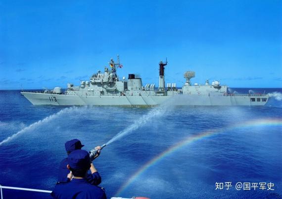 海军曾经的明星113号青岛舰 - 知乎