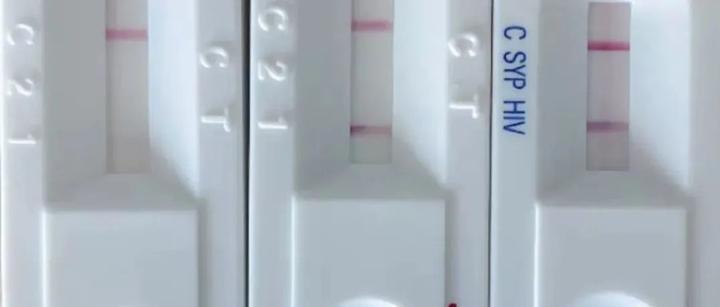 hiv试纸出现弱阳性怎么办