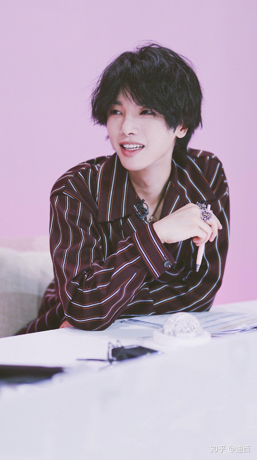 明日之子第三季华晨宇发型怎么弄的