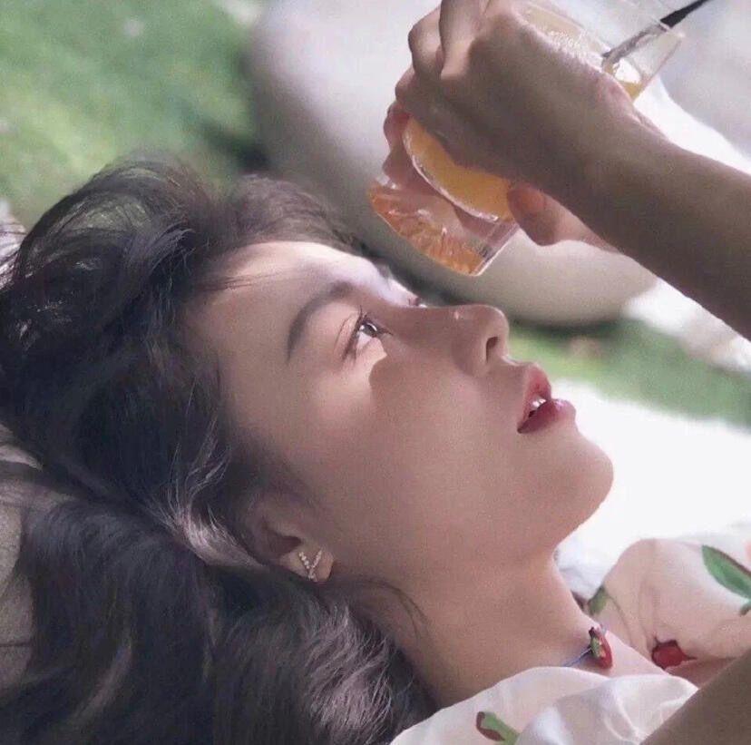 姐妹们有没有好看的女生头像