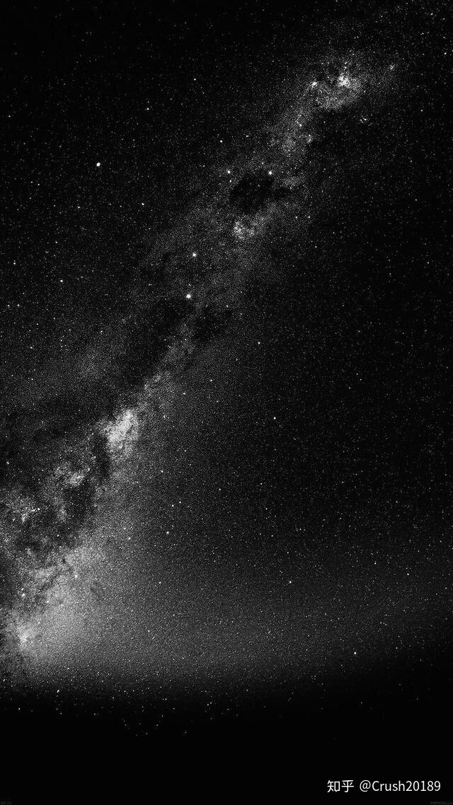 有没有黑色调很静谧的壁纸