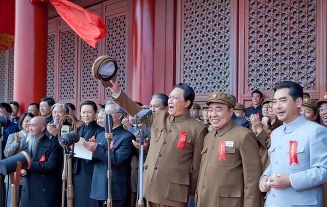 "人民万岁"1989年版《开国大典》观后感