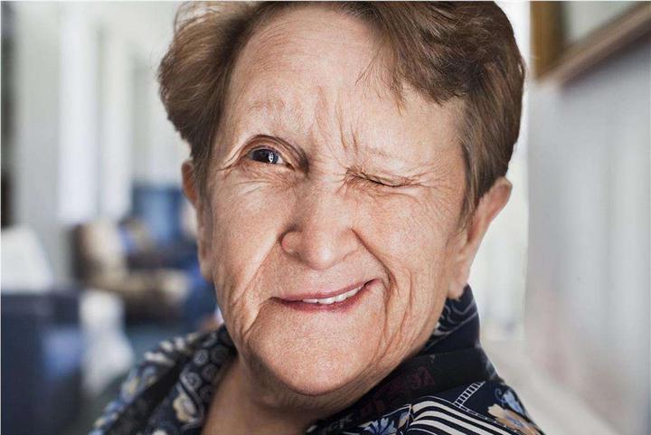 广州天河仁爱医院姬馨彤面肌痉挛的临床表现有这些