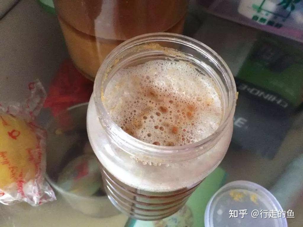 蜂蜜未开封过期了可以吃吗(没开封蜂蜜过期了还能喝吗,怎样处理)