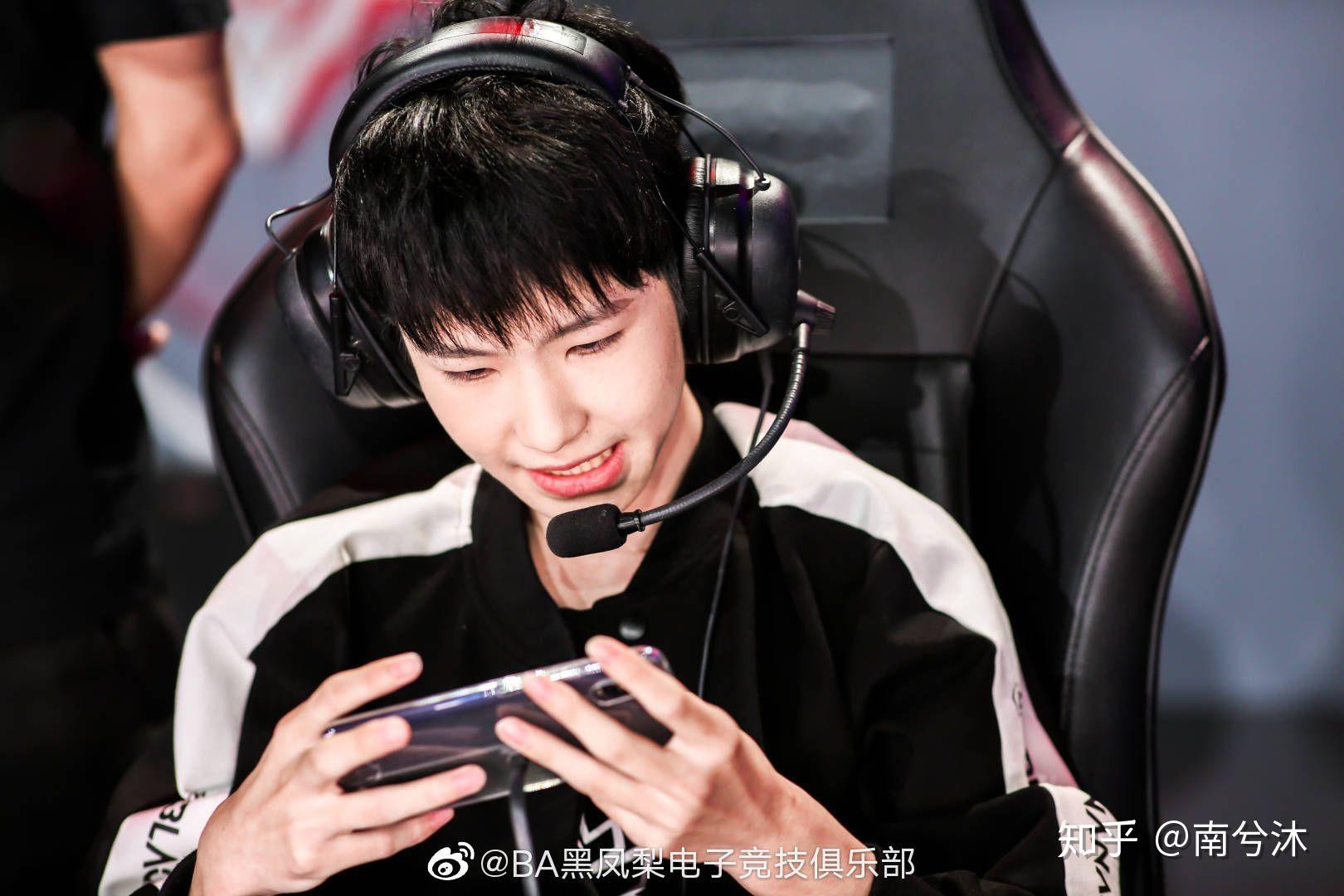 如何评价ag超玩会选手一诺