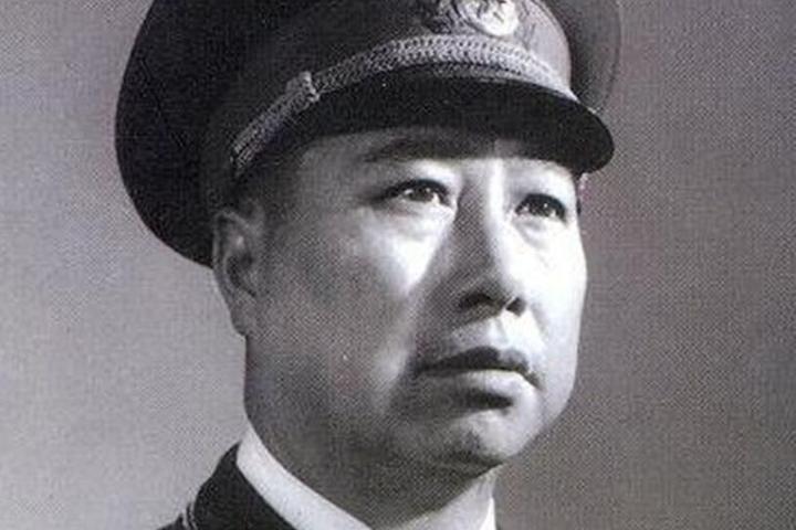 司令员当敢死队长,上级政委大发脾气:我决定撤销他的指挥权! - 知乎