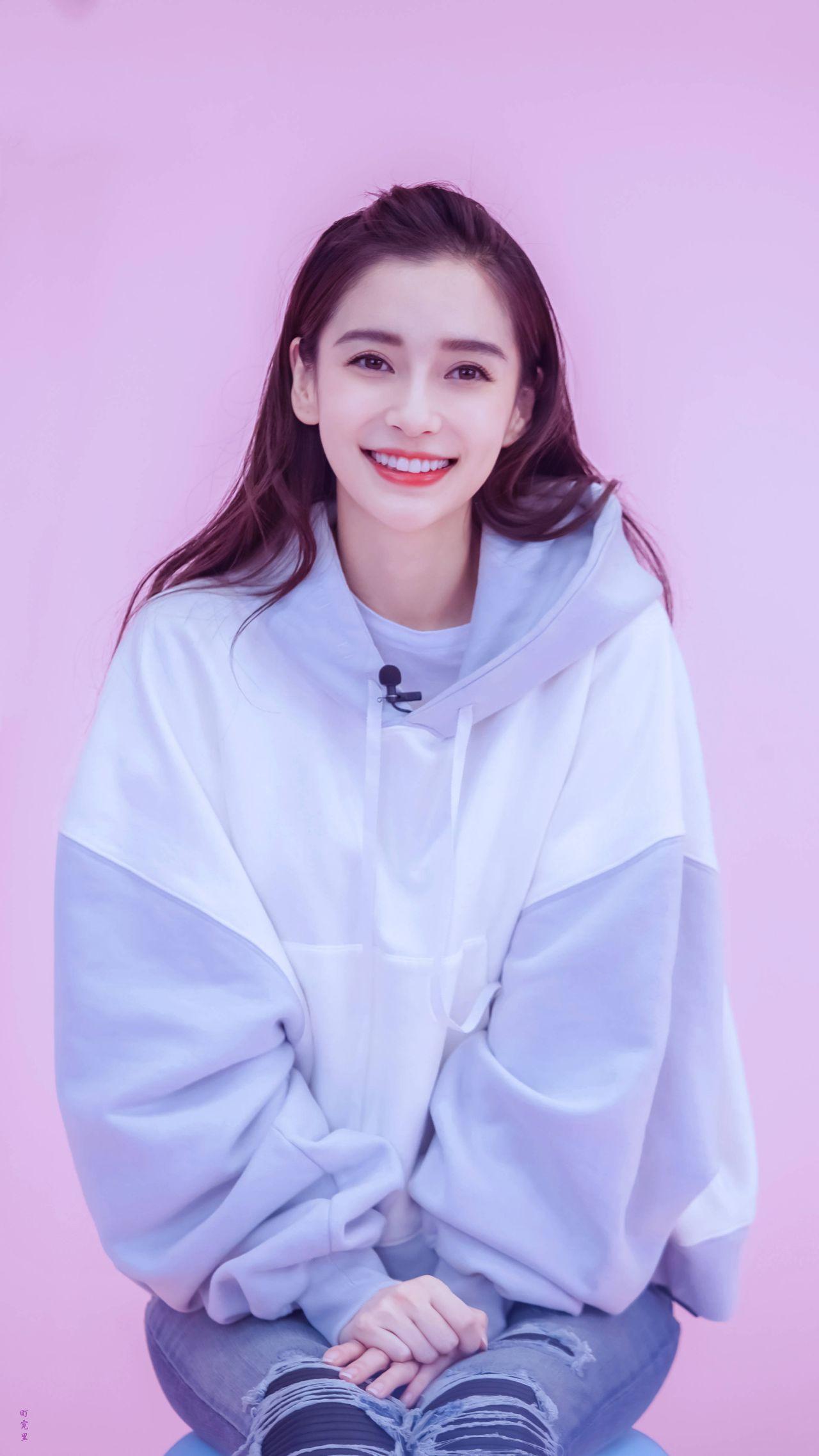 如何看待angelababy登上美国版vogue