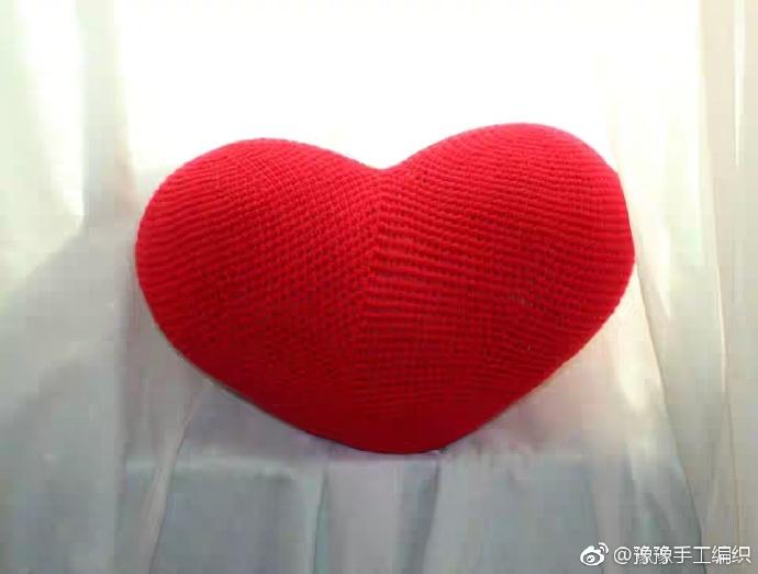 爱心大抱枕钩织图解