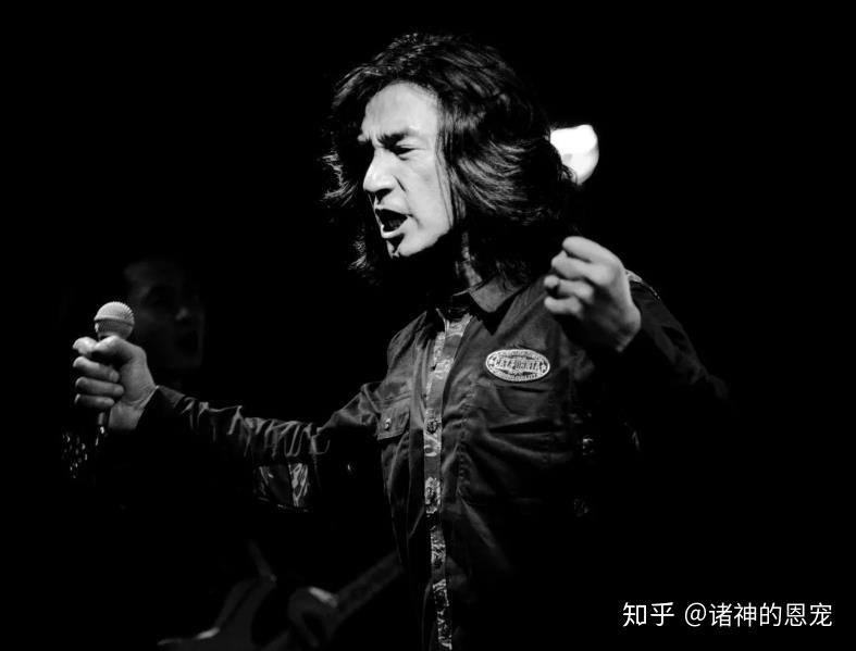 大家喜欢唐朝乐队爱好和平的丁武吗?