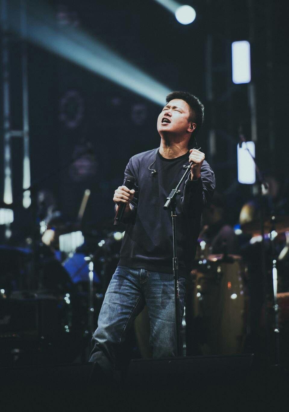 怎么看待听李志的女生? - 知乎