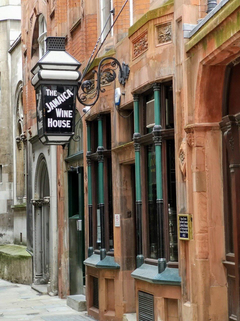 3. 生态景观步行街