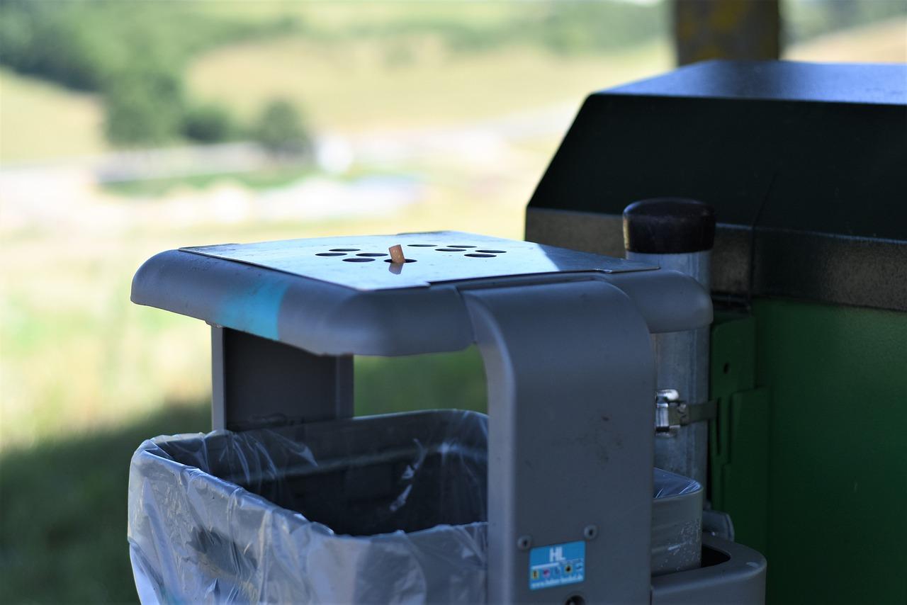 2. 室内垃圾桶尺寸