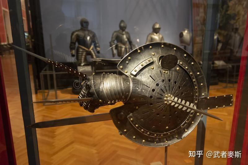 古代为什么很少有攻防一体的盾牌? - 知乎