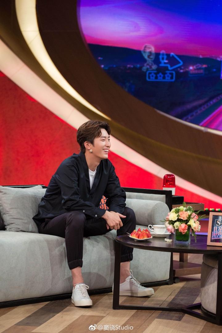 窦骁的美图或搞怪图有哪些?-窦骁帅照