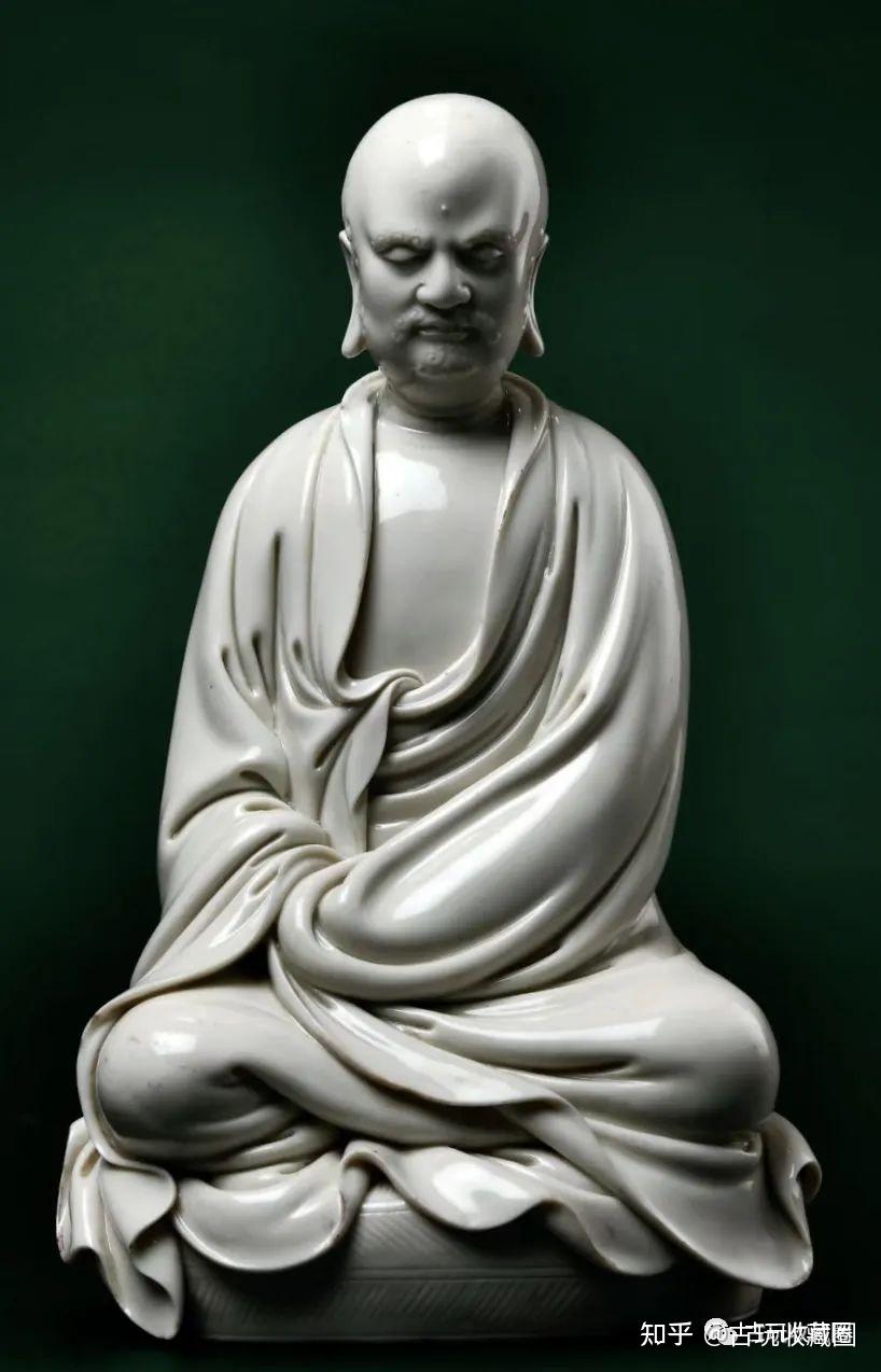 彌勒佛 陶瓷 德化窯 時代物 中國古玩 古美術 何朝宗印在銘 彌勒佛 陶瓷 德化窯 時代物 中國古玩 古美術 何朝宗印在銘