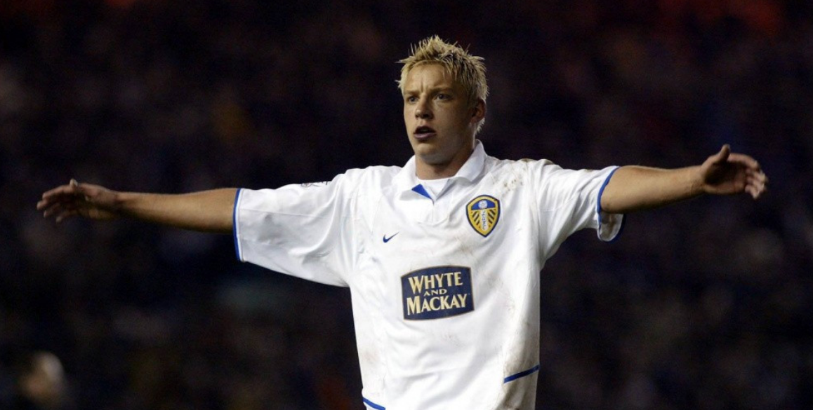 足坛中有外形和风格完全相反的球员吗