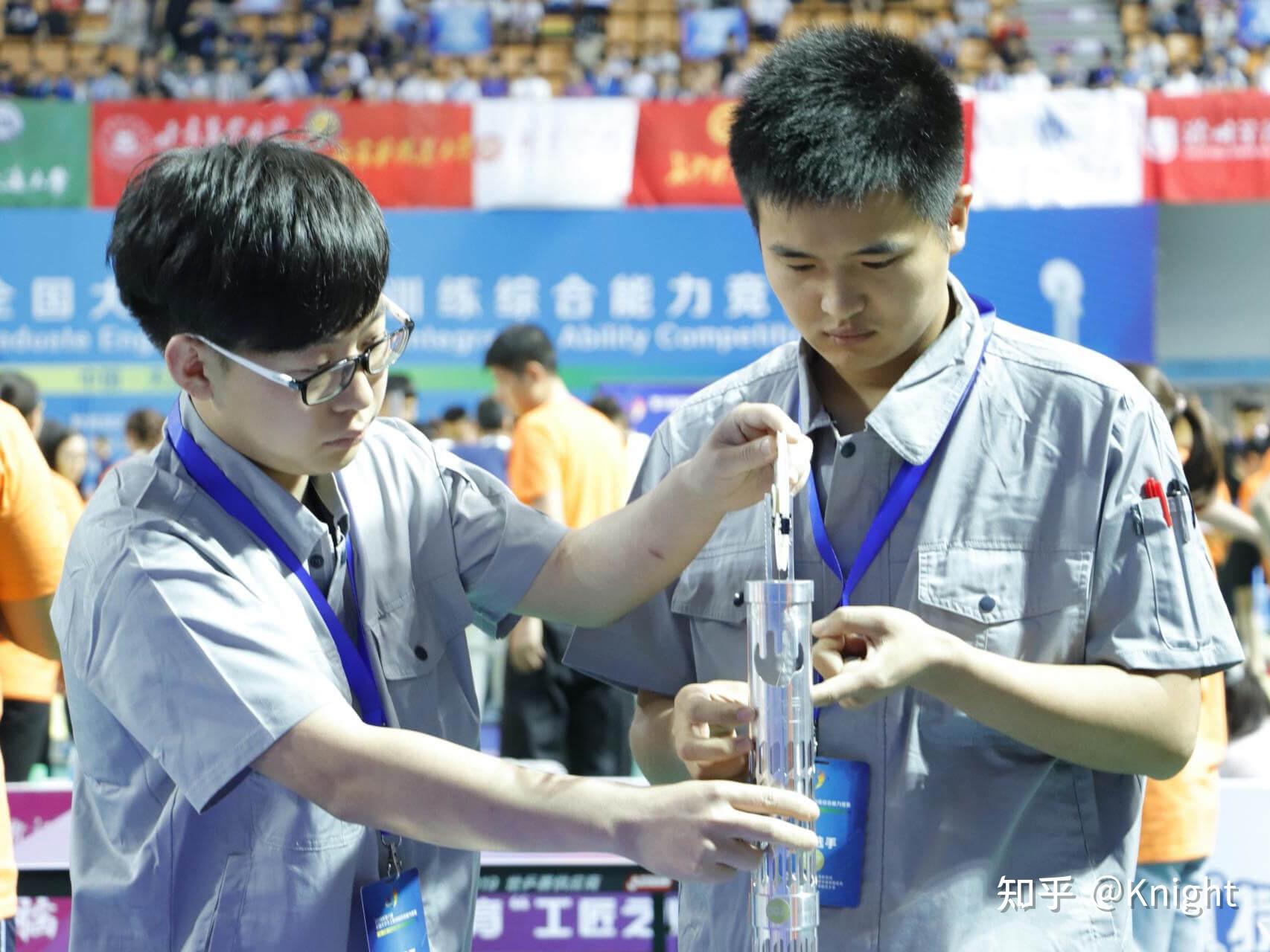 大学生在大二期间应该做什么? - 知乎